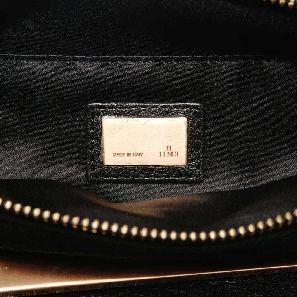 FENDI Black Leather Shoulder Bag - Picture 10 of 11